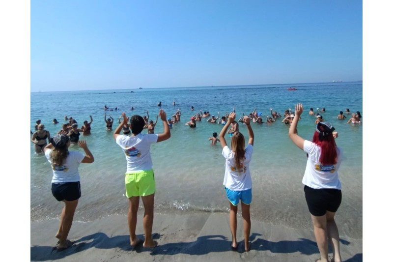 domenica differente in spiaggia